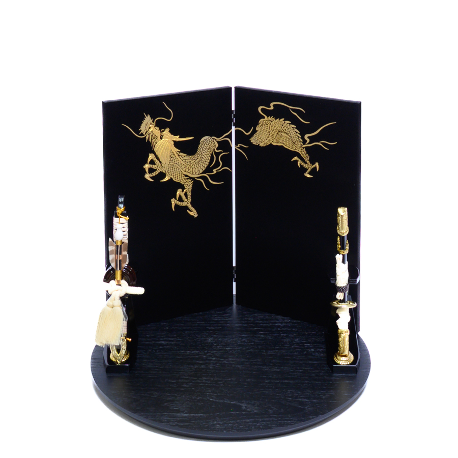 甲州印伝武田信玄稚児大将(炎) 金龍飾りセット3写真