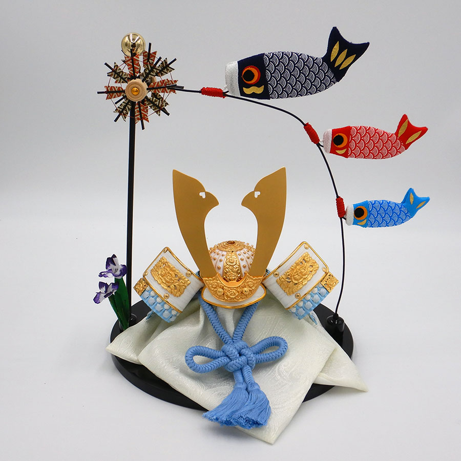 彩色兜シリーズ　青空鯉のぼり兜飾りセット1写真
