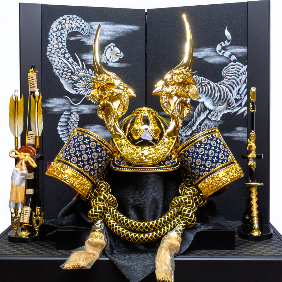 甲州印伝富士山柄金巻龍着用兜龍虎収納セット4写真