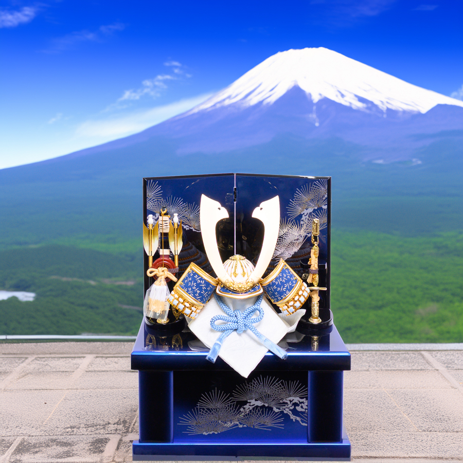 甲州印伝青蜻蛉柄出世兜青ボカシ収納飾りセット3写真