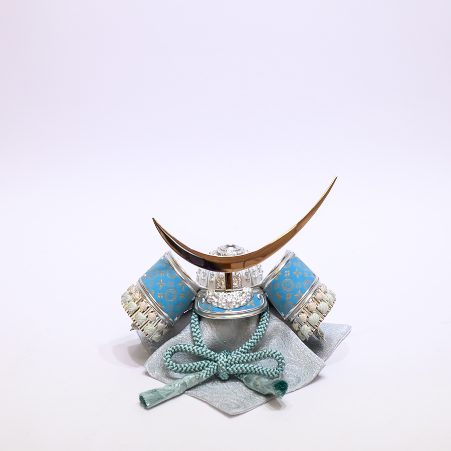 甲州印伝富士山柄水色5号白銀伊達兜LED照明　空4写真