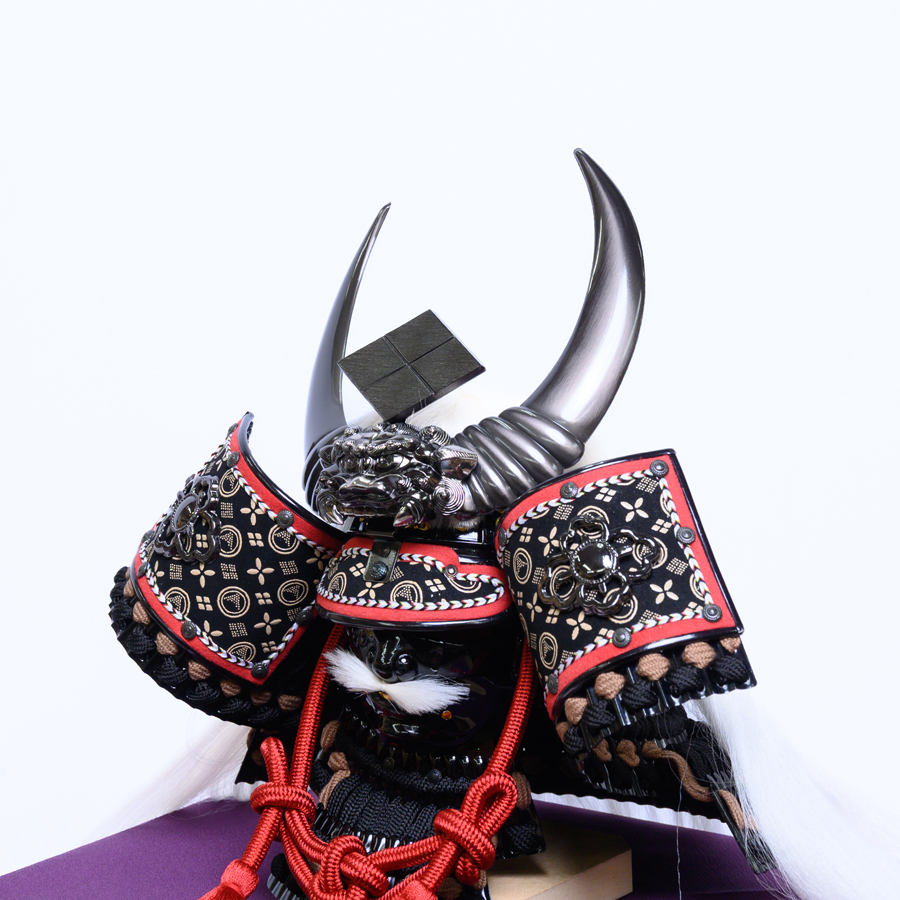 大越忠保作甲州印伝富士山柄武田信玄公12号兜Black収納飾り3写真